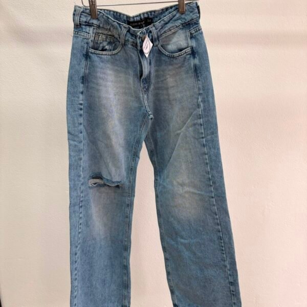 DENIM TIRO BAJO CON ROTURA