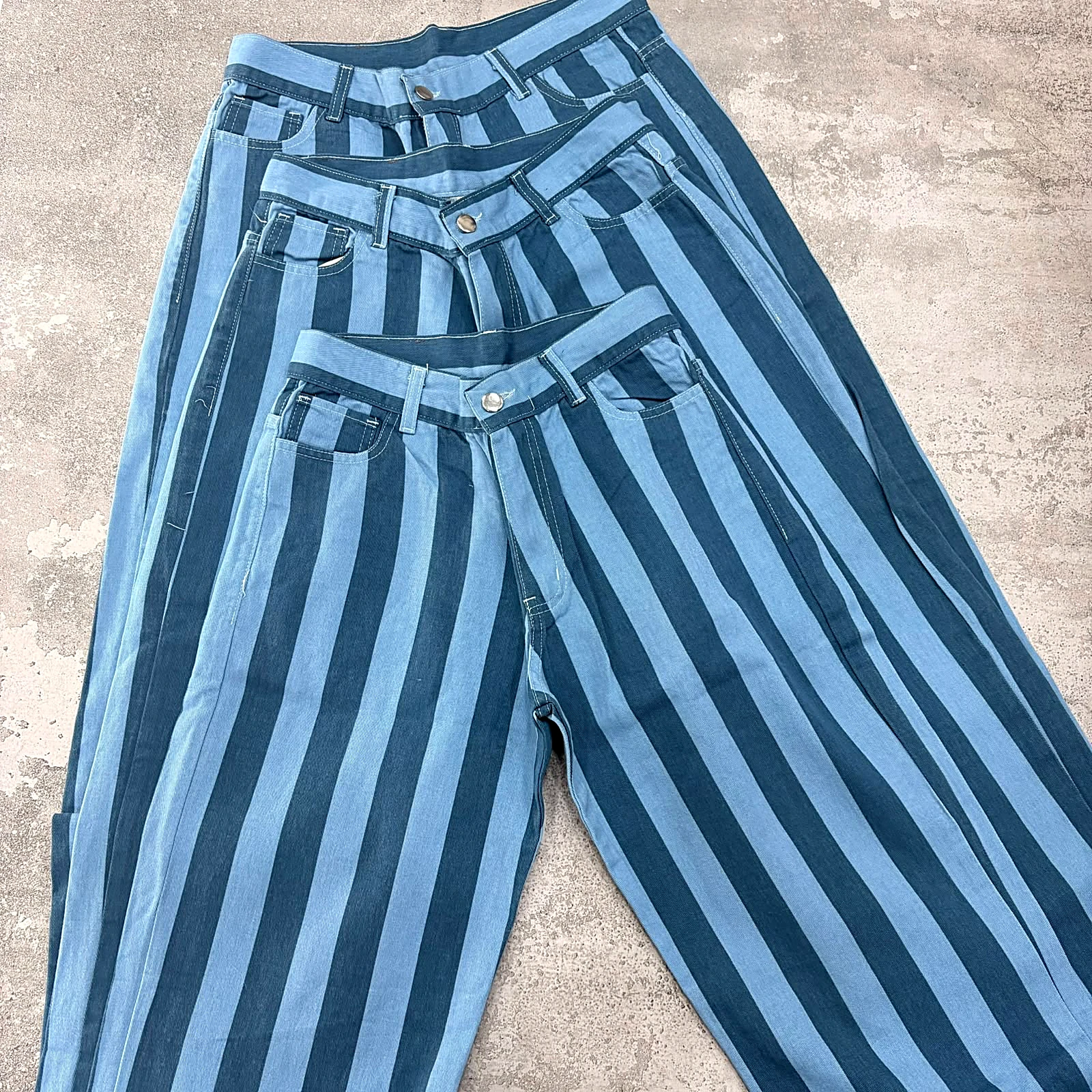JEANS WIDE LEG A RAYAS