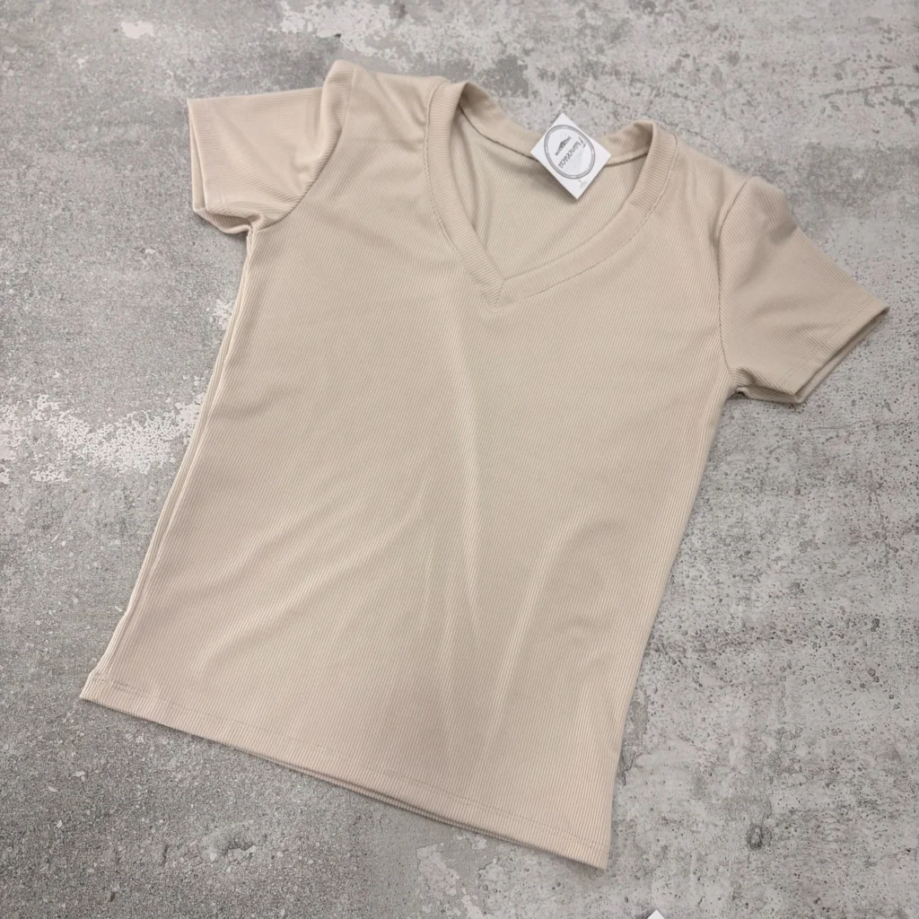 REMERA MORLEY CUELLO V - vista 10