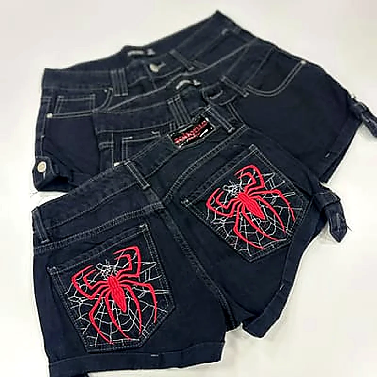 SHORT TIRO BAJO ARAÑA