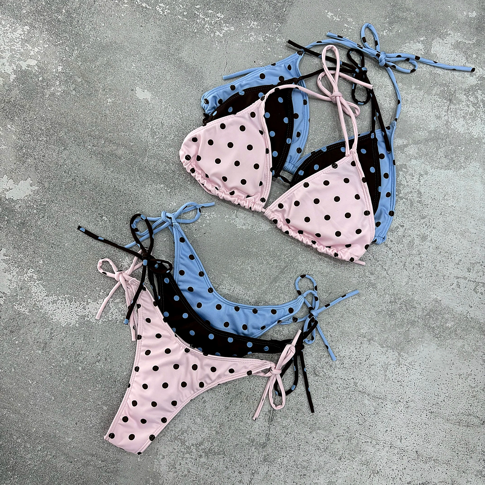 BIKINI LUNARES