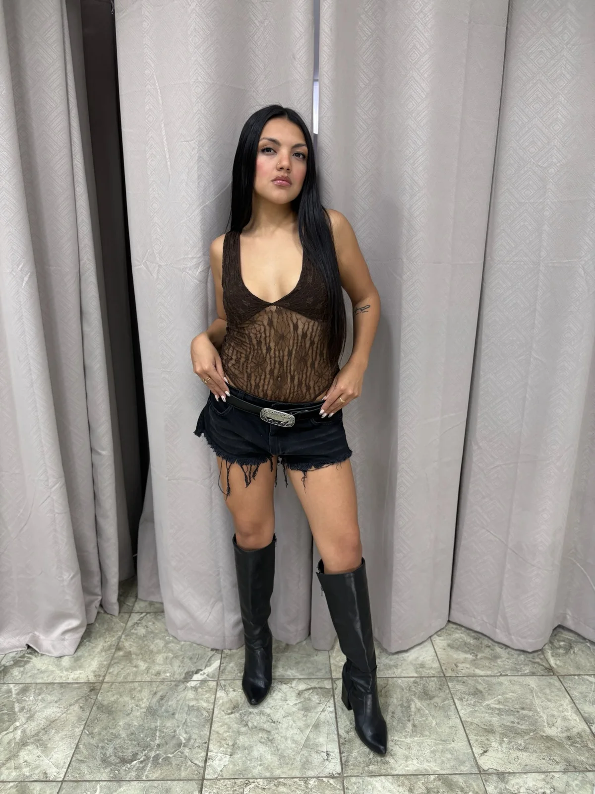 SHORT FLECOS TIRO BAJO