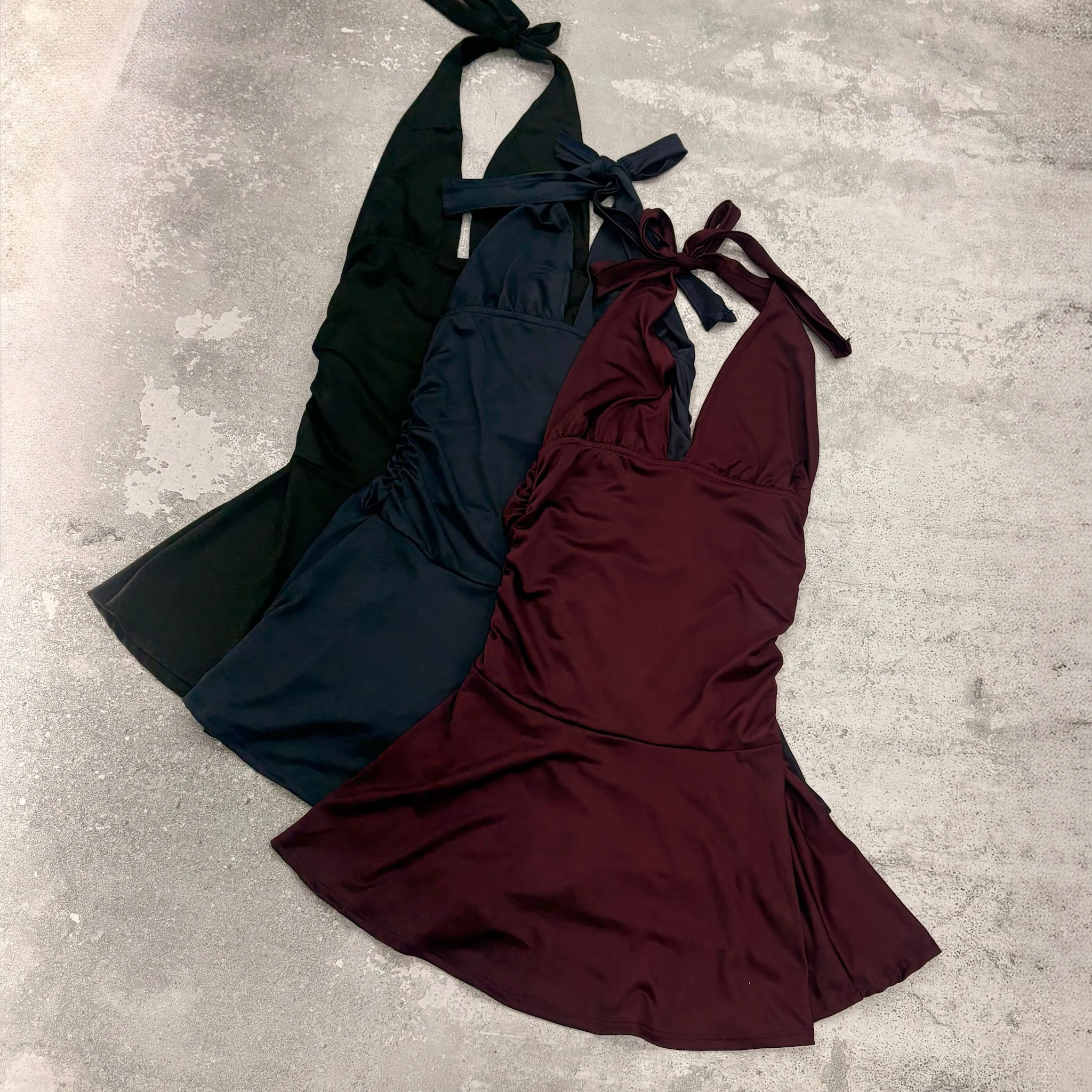 VESTIDO LYCRA ESPALDA DESCUBIERTA