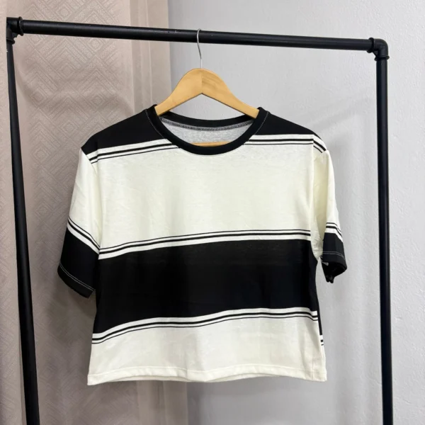 REMERA CROP RAYAS